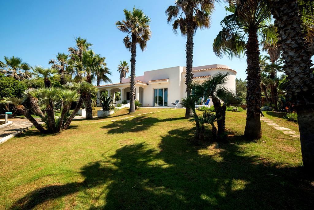 Villa Sapore Di Sale Alliste Exterior photo