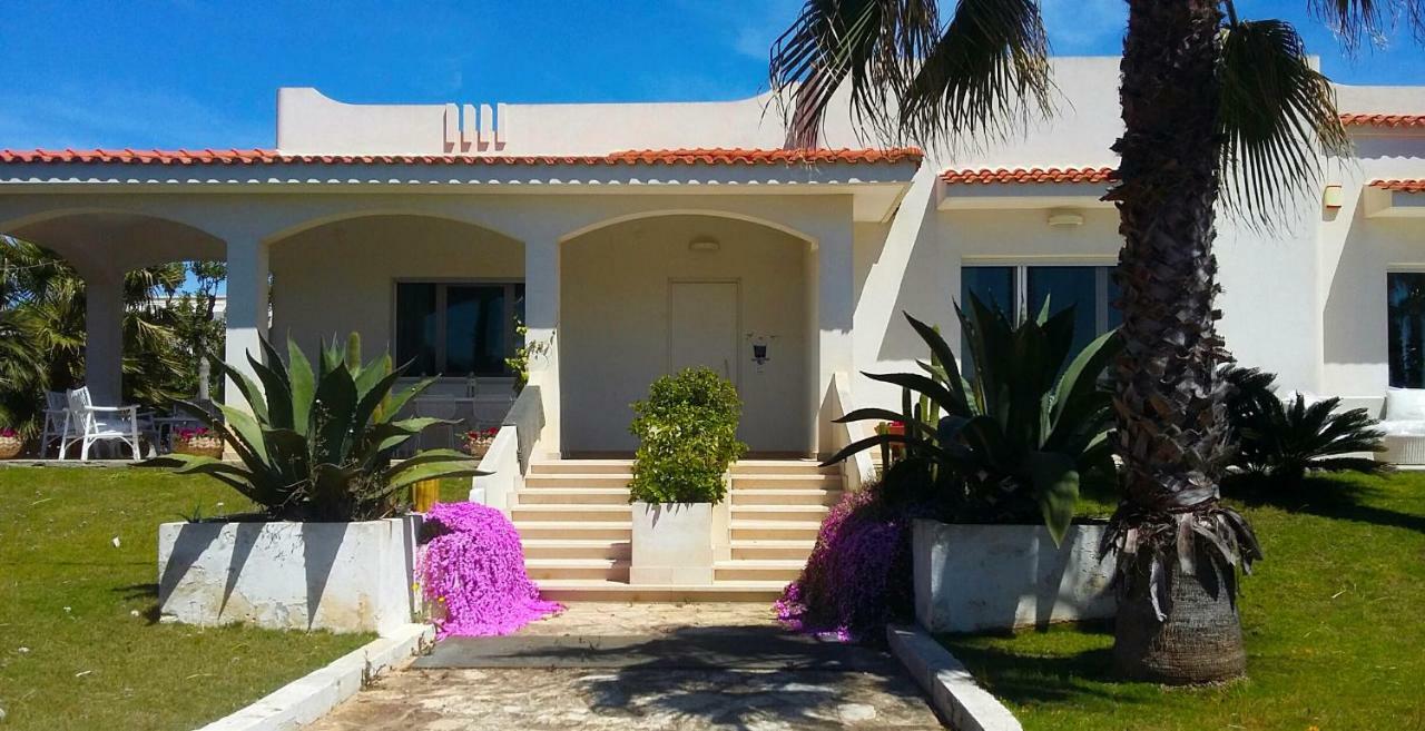 Villa Sapore Di Sale Alliste Exterior photo
